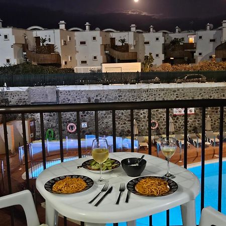 Ocean Front Cozy 2 Bedroom, 3 Beds Spacious- Netflix, Pool, Beach Lift & Fast Wifi Playa del Inglés Exteriér fotografie