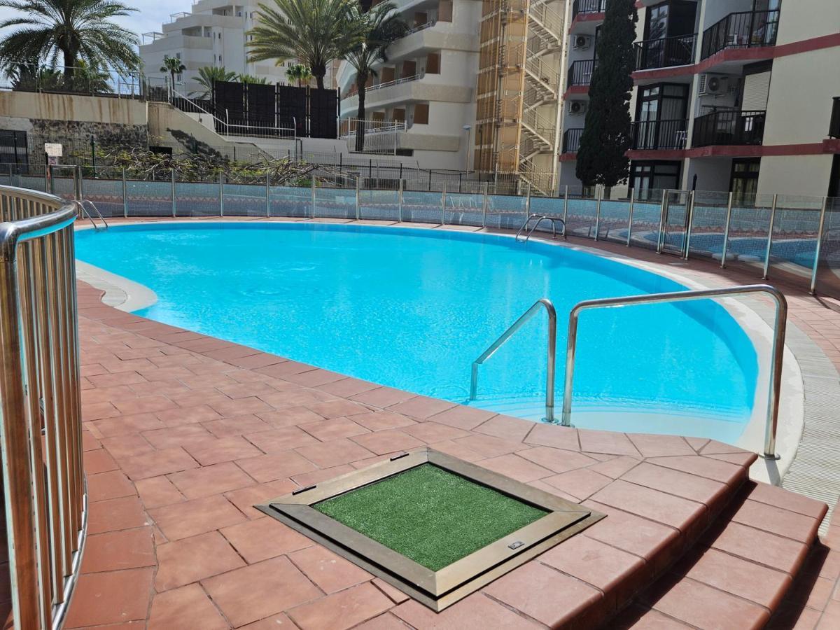 Ocean Front Cozy 2 Bedroom, 3 Beds Spacious- Netflix, Pool, Beach Lift & Fast Wifi Playa del Inglés Exteriér fotografie