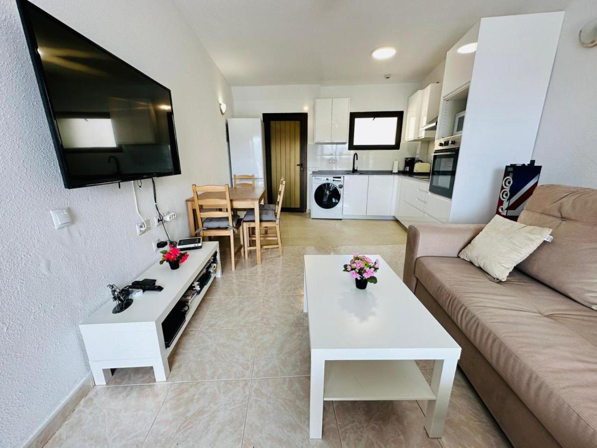 Ocean Front Cozy 2 Bedroom, 3 Beds Spacious- Netflix, Pool, Beach Lift & Fast Wifi Playa del Inglés Exteriér fotografie